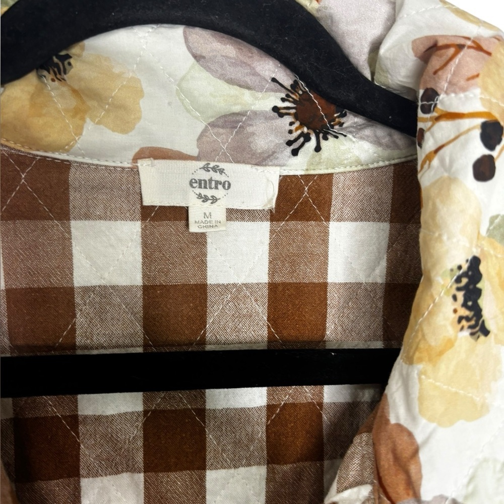 Entro Floral Print Quilted Jacket Size Medium Tie Front Patch Pockets Feminine - Picture 5 of 10
